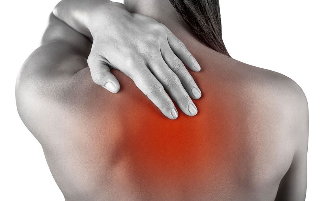 Localized back pain is a characteristic of thoracic spondylosis