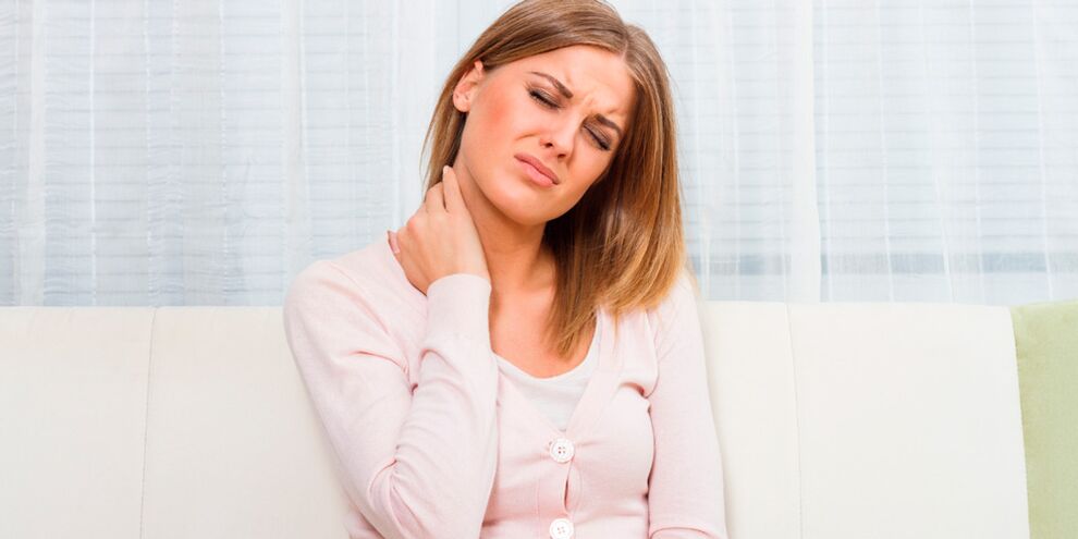 temperature accompanied by neck pain