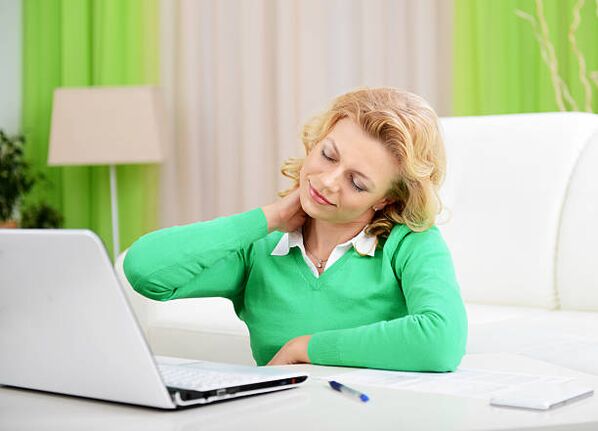Symptoms of cervical spondylosis in women